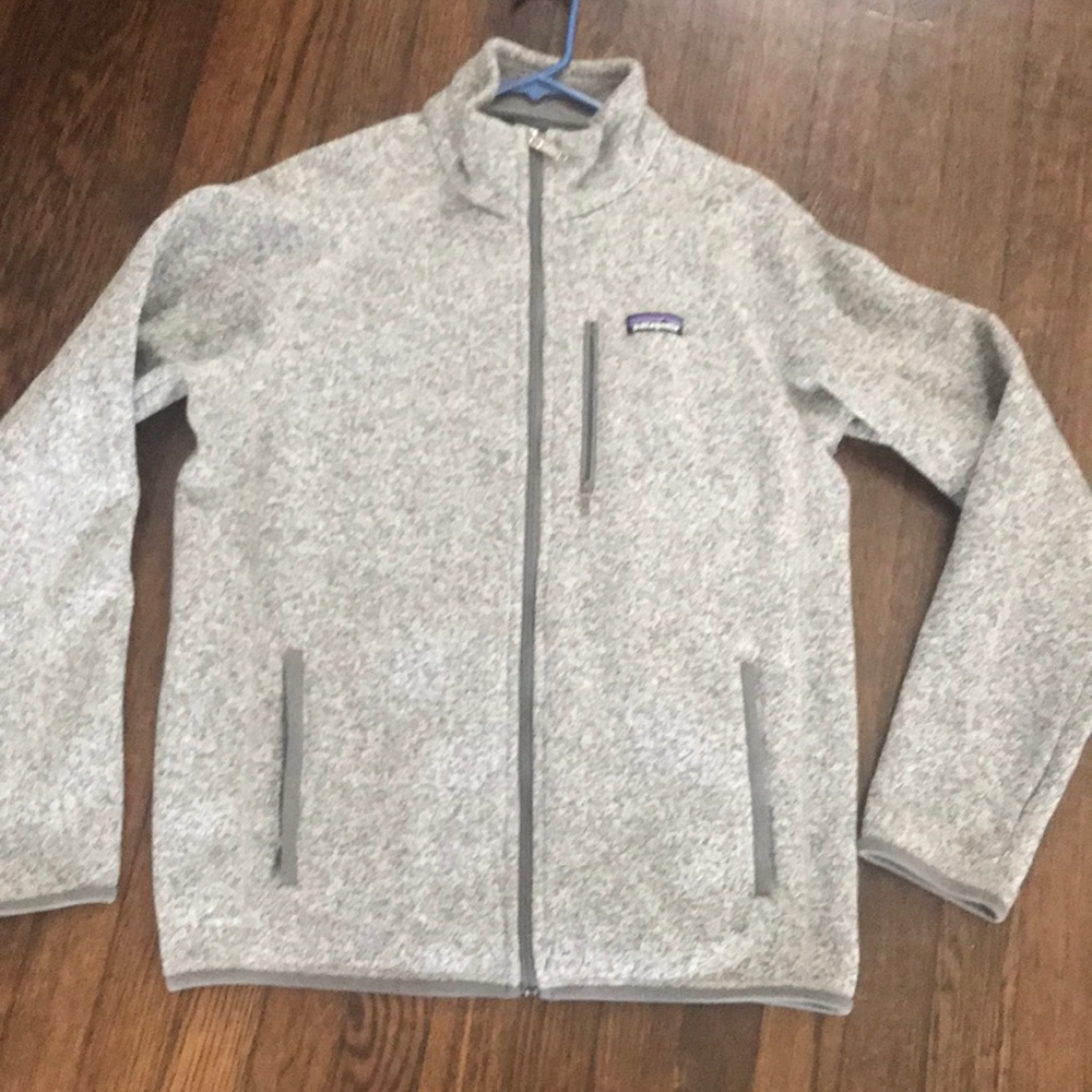 Men’s Patagonia gray zip sweater